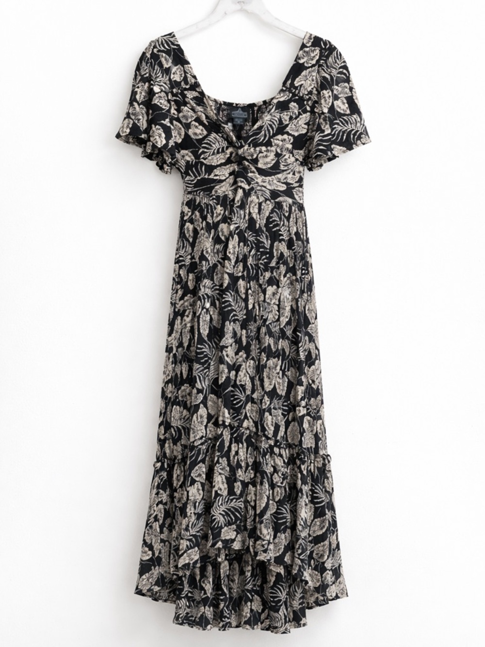 Angie Black & Ivory Tropical Print Midi Dress Smocked Boho Flutter Sleeve Medium